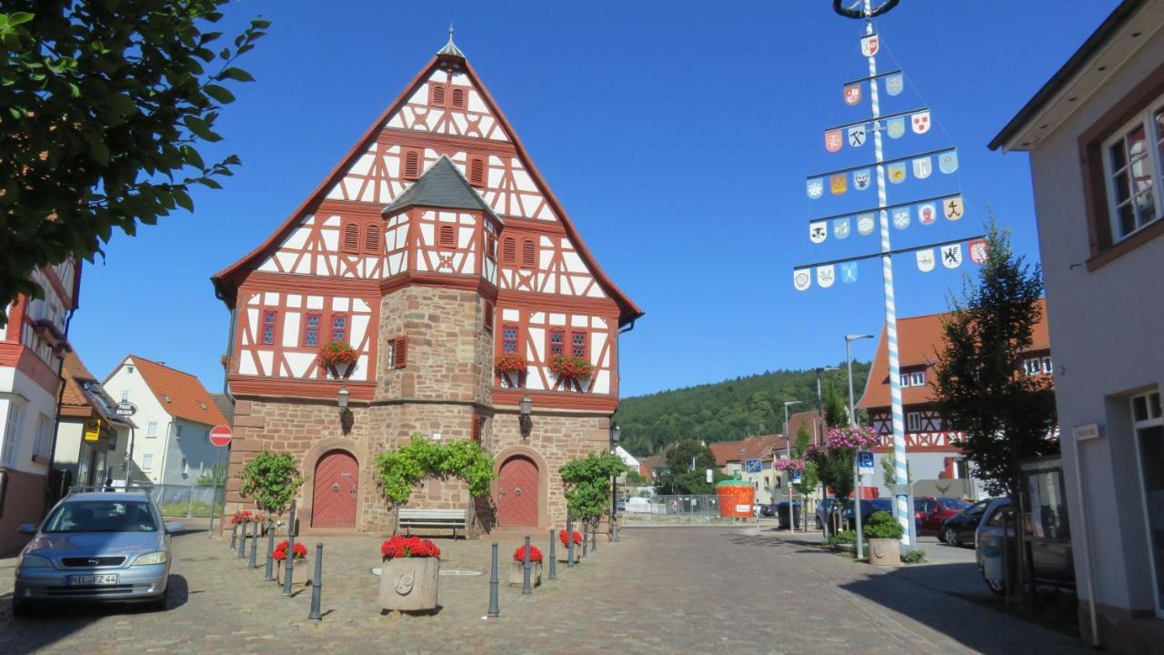 Ferienwohnungen Haus Albert Grossheubach Exterior photo